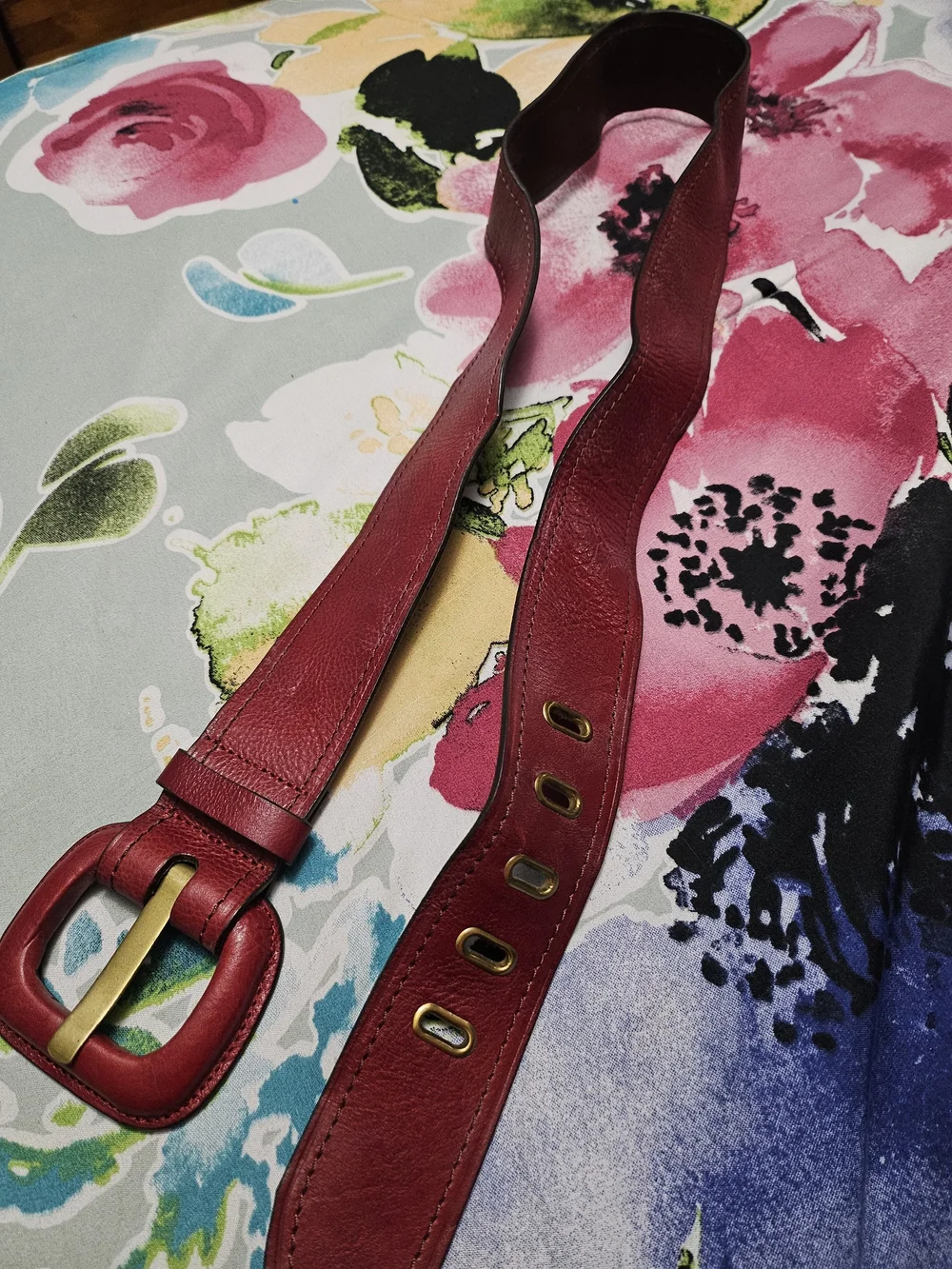 Wide Burgundy Leather Women’s Belt with Gold-Tone Buckle